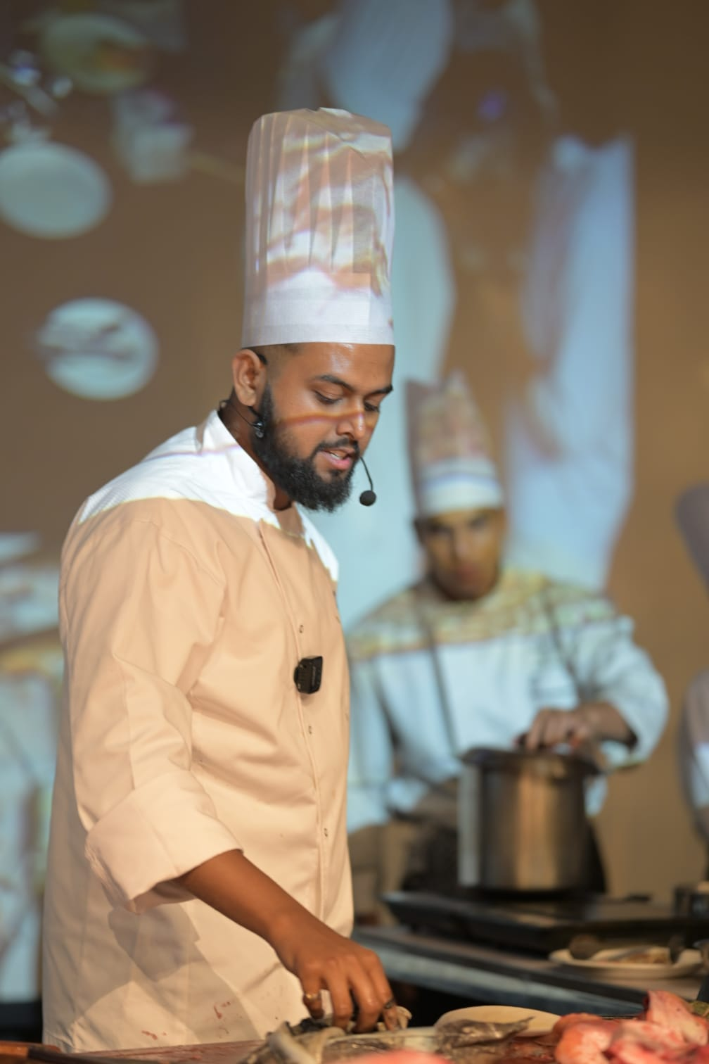 Chef Mohammad Husain demonstrating seafood cleaning and butchery technique at the IHM Bhopal workshop